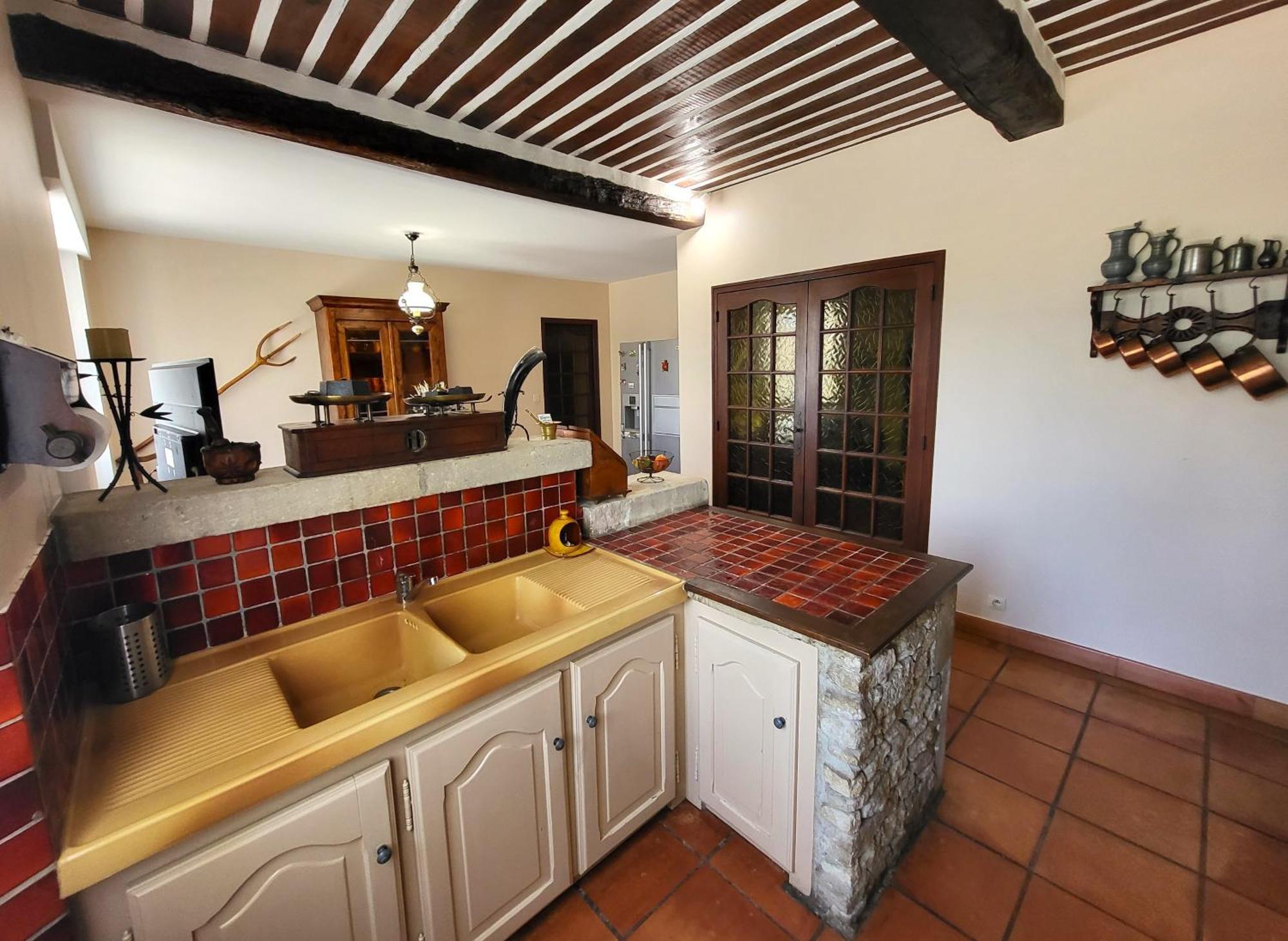 "La Massette Du Cheval Blanc" Villa De Caractere En Pierre L'Isle-sur-la-Sorgue Luaran gambar