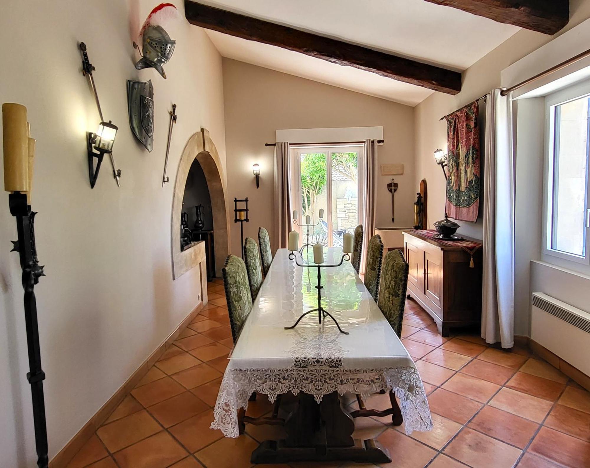 "La Massette Du Cheval Blanc" Villa De Caractere En Pierre L'Isle-sur-la-Sorgue Luaran gambar