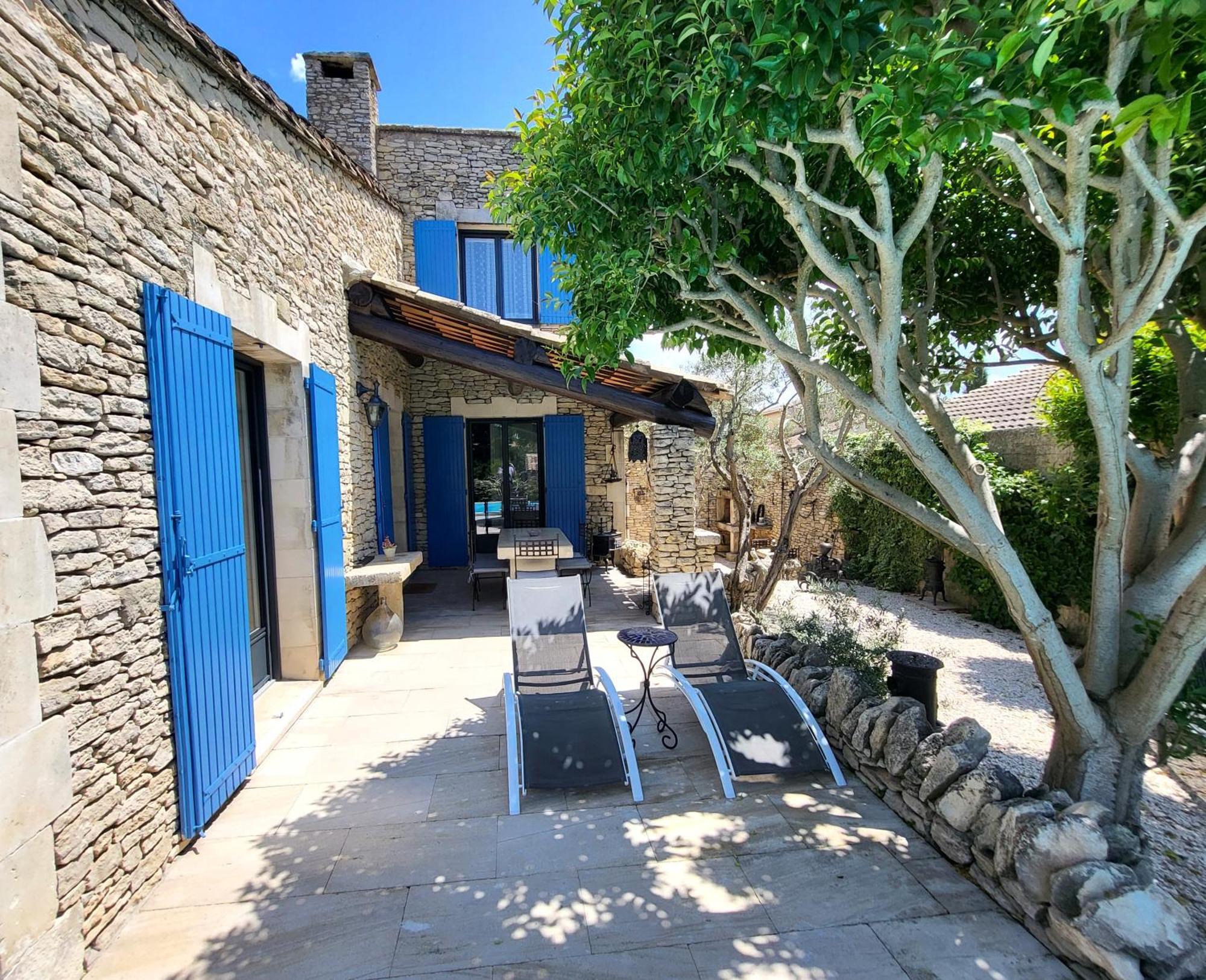 "La Massette Du Cheval Blanc" Villa De Caractere En Pierre L'Isle-sur-la-Sorgue Luaran gambar